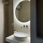 Hotel apartamentowy Square Garden 4*