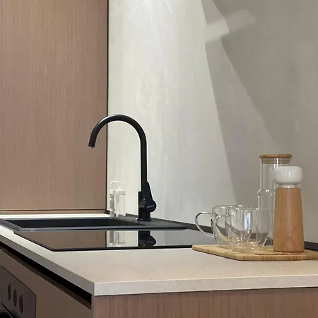 Square Garden Ξενοδοχείο με διαμερίσματα 4*