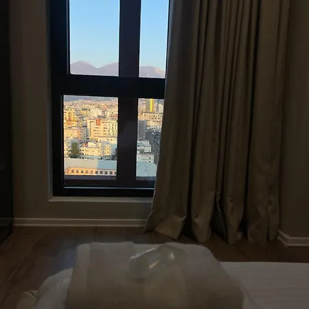 Square Garden 4*
