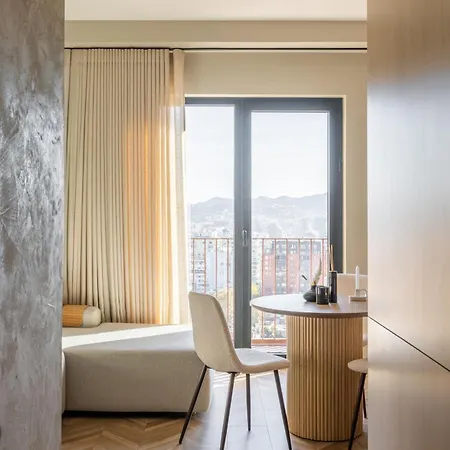 Apart Otel Square Garden