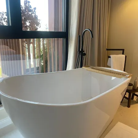 Square Garden Aparthotel Tirana