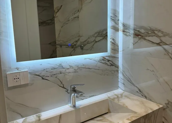 Square Garden Aparthotel Tirana